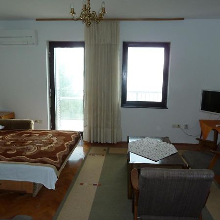 Apartment Nada 1 Jadranovo Εξωτερικό φωτογραφία